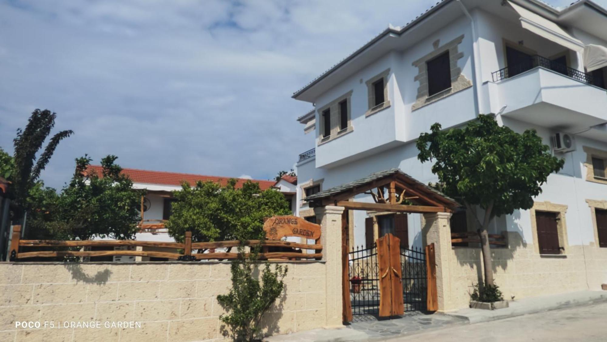 Orange Garden Loft Apartment Кала Нера Екстериор снимка